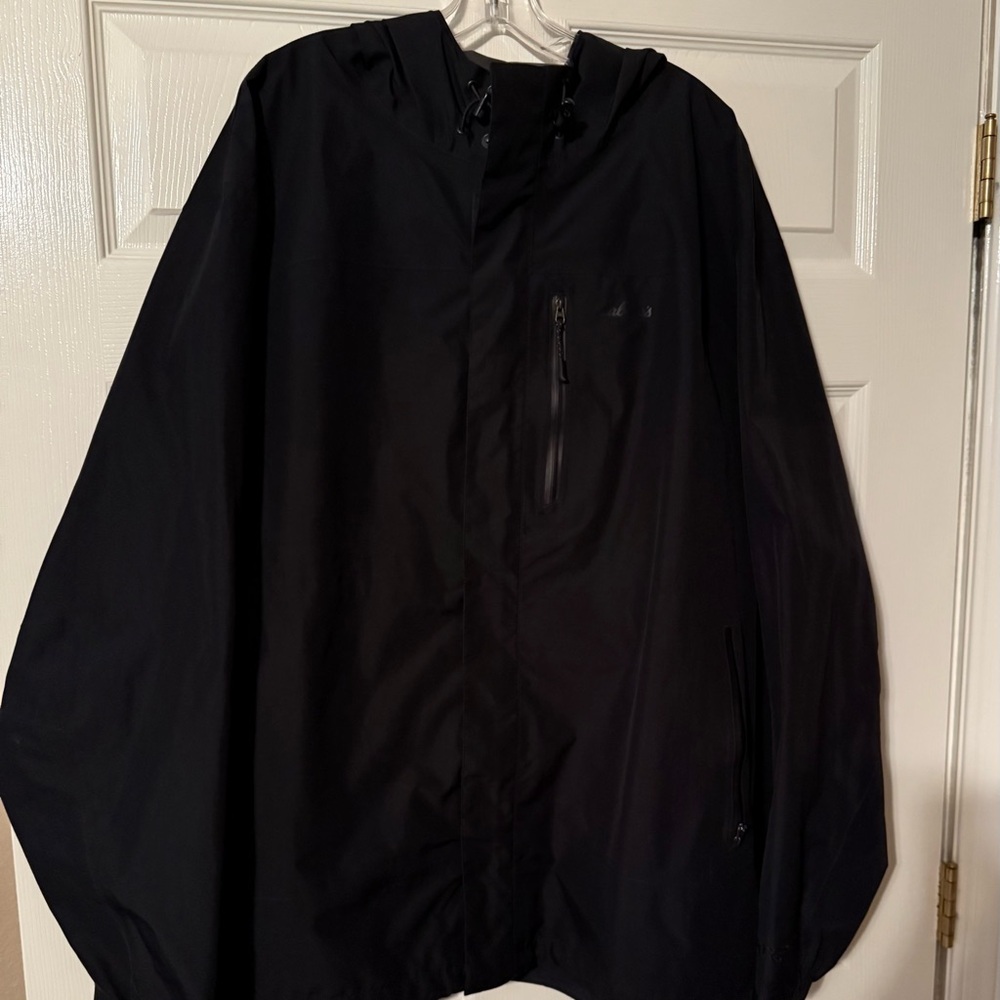 Cabela's Men's Black Hooded Raincoat